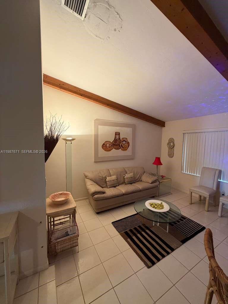 10520 SW 142nd Ave Miami, FL 33186