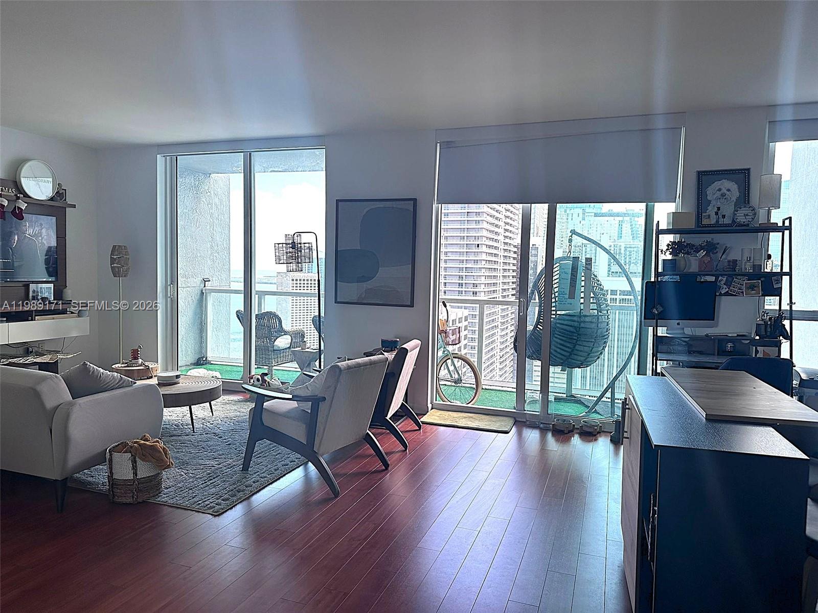 244 Biscayne Blvd #3707 Miami, FL 33132