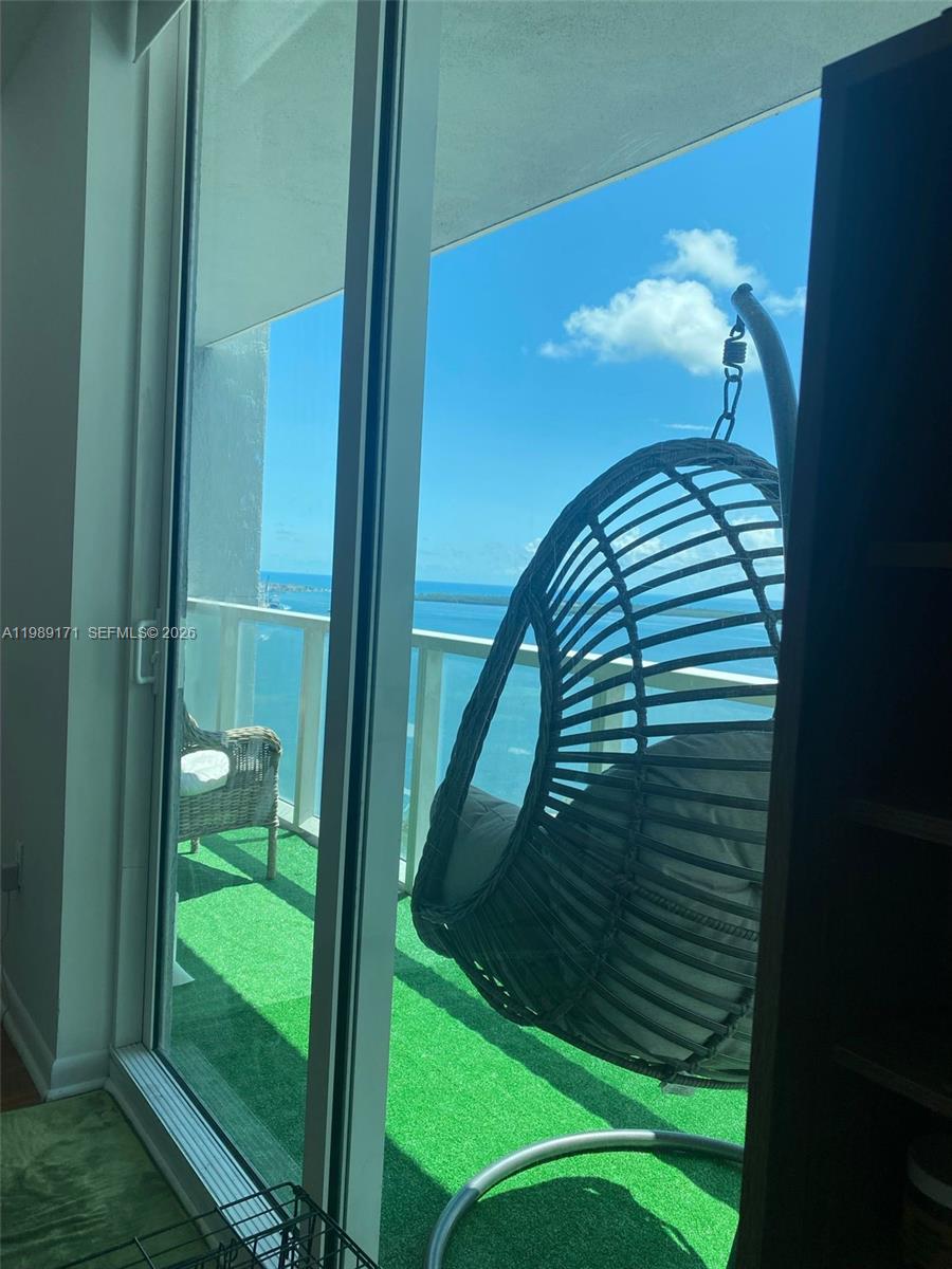 244 Biscayne Blvd #3707 Miami, FL 33132