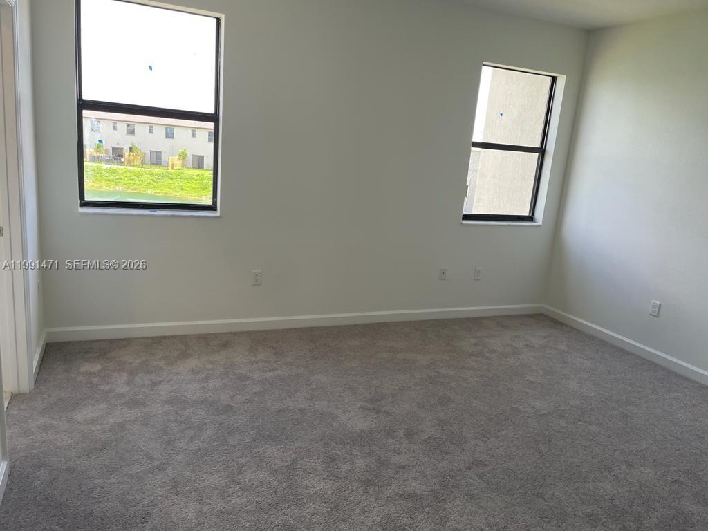 10013 SW 231st Ln Miami, FL 33190