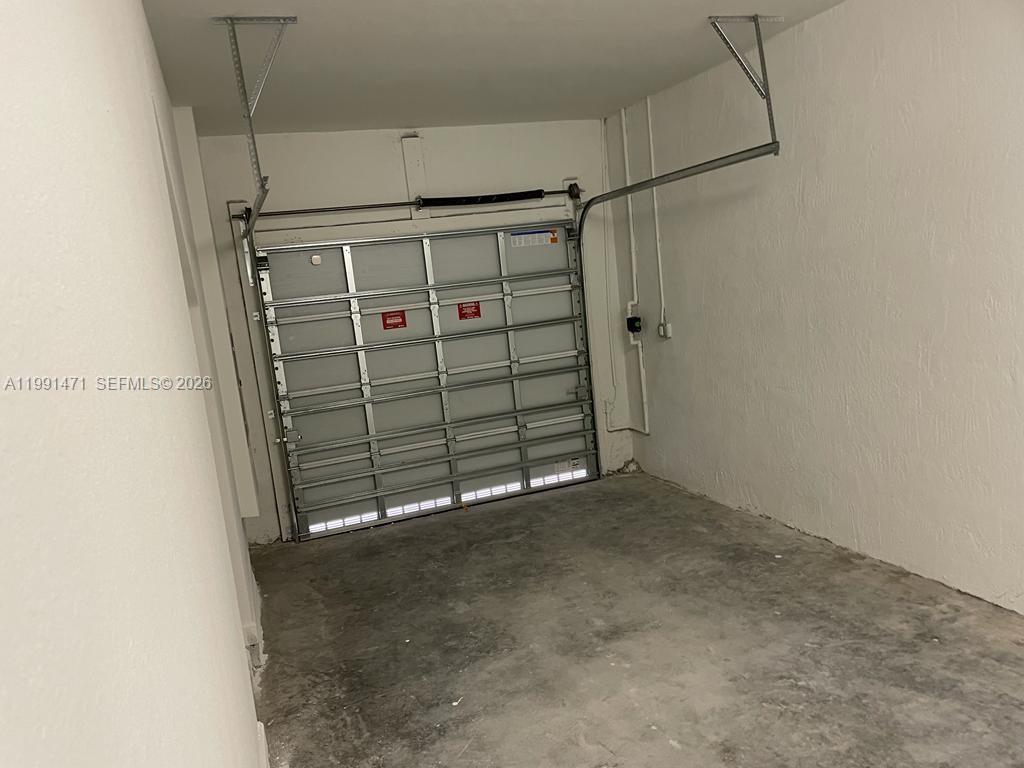 10013 SW 231st Ln Miami, FL 33190