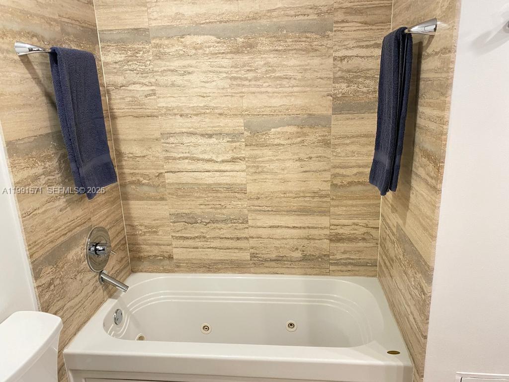 16001 Collins Ave #1005 Sunny Isles Beach, FL 33160