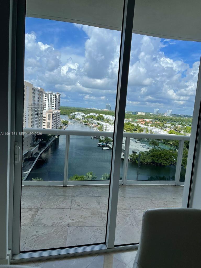 16001 Collins Ave #1005 Sunny Isles Beach, FL 33160
