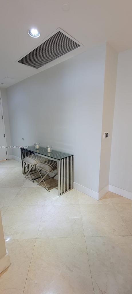 16001 Collins Ave #1005 Sunny Isles Beach, FL 33160