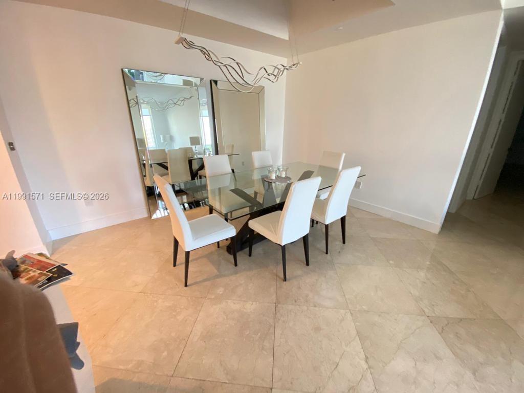 16001 Collins Ave #1005 Sunny Isles Beach, FL 33160