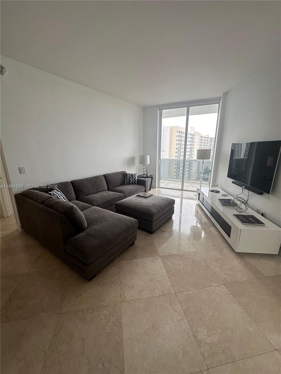 16001 Collins Ave #1005 Sunny Isles Beach, FL 33160