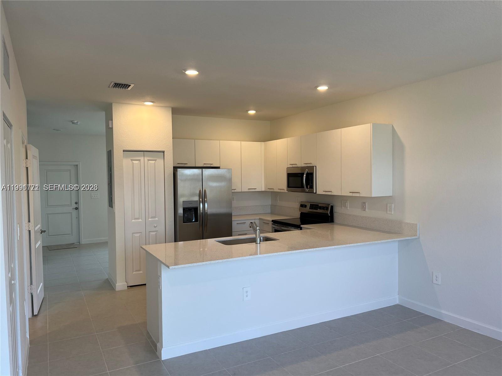 12436 NW 23rd Ct Miami, FL 33167