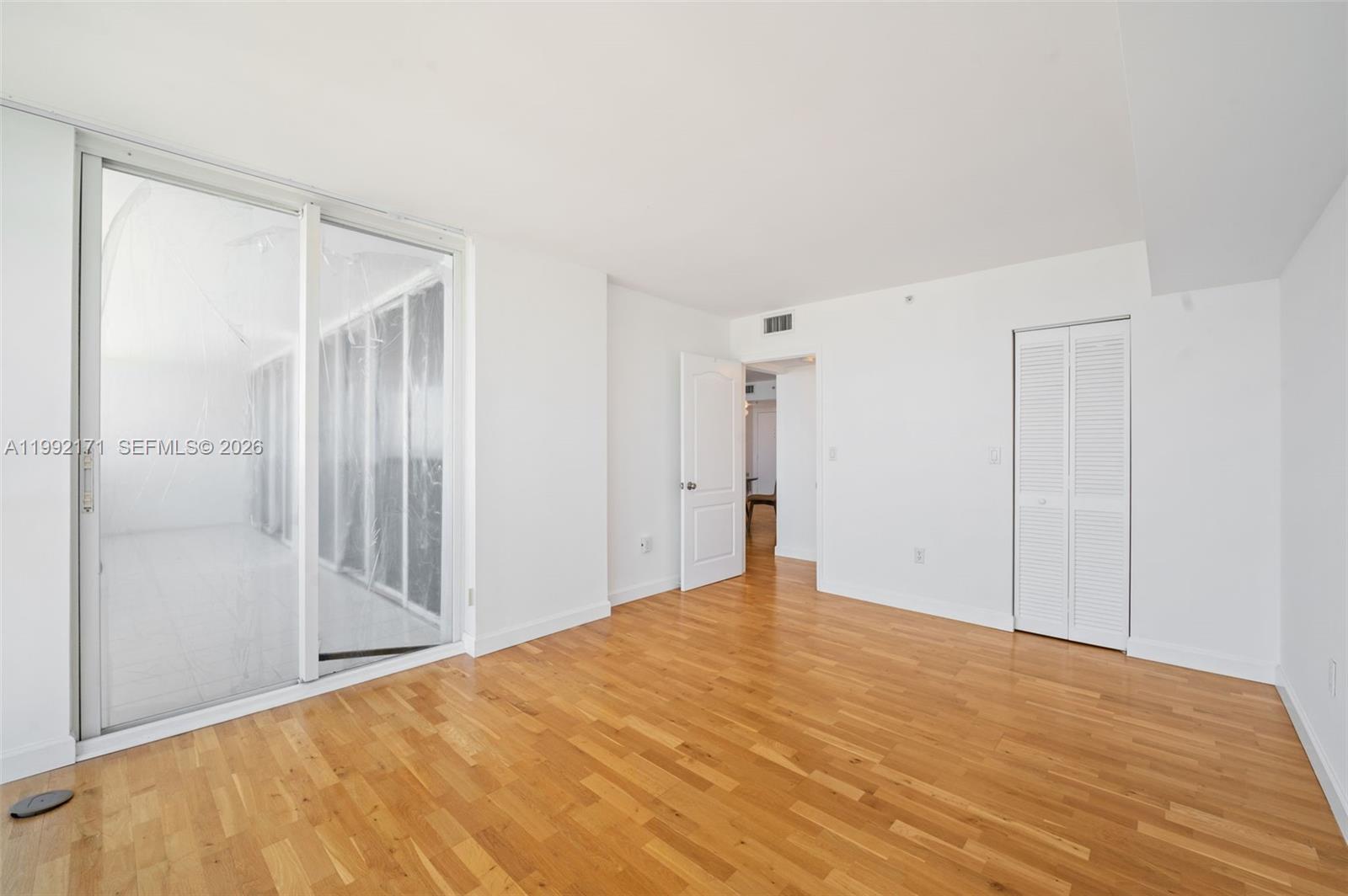 image Sunset Harbour North24