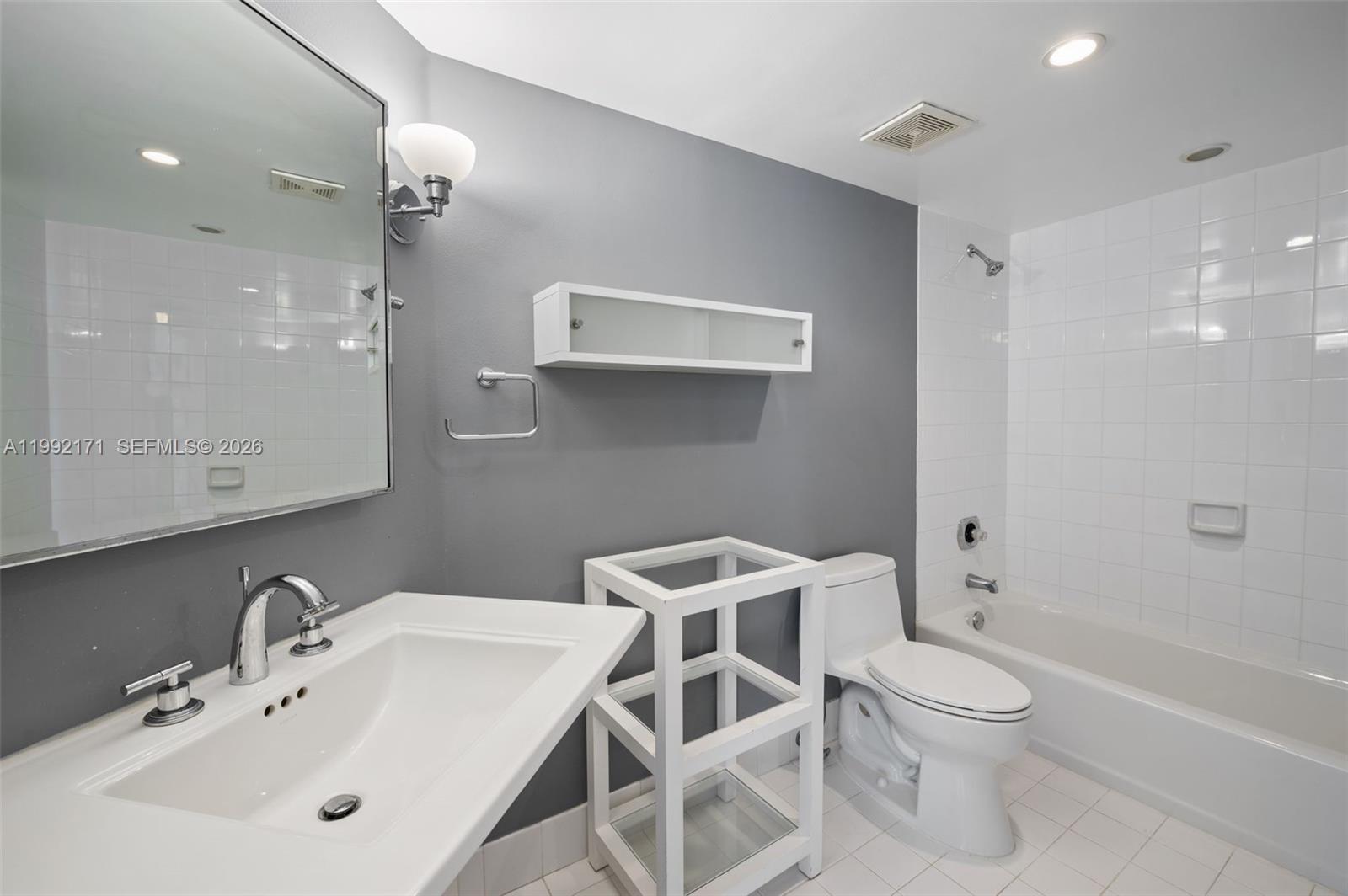 image Sunset Harbour North25