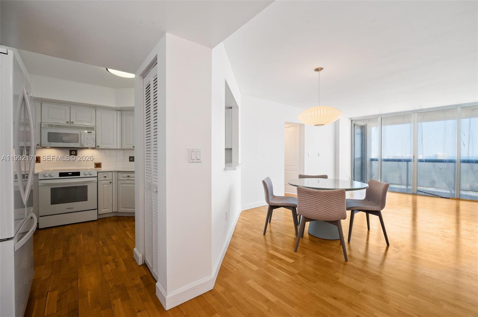 image Sunset Harbour North6