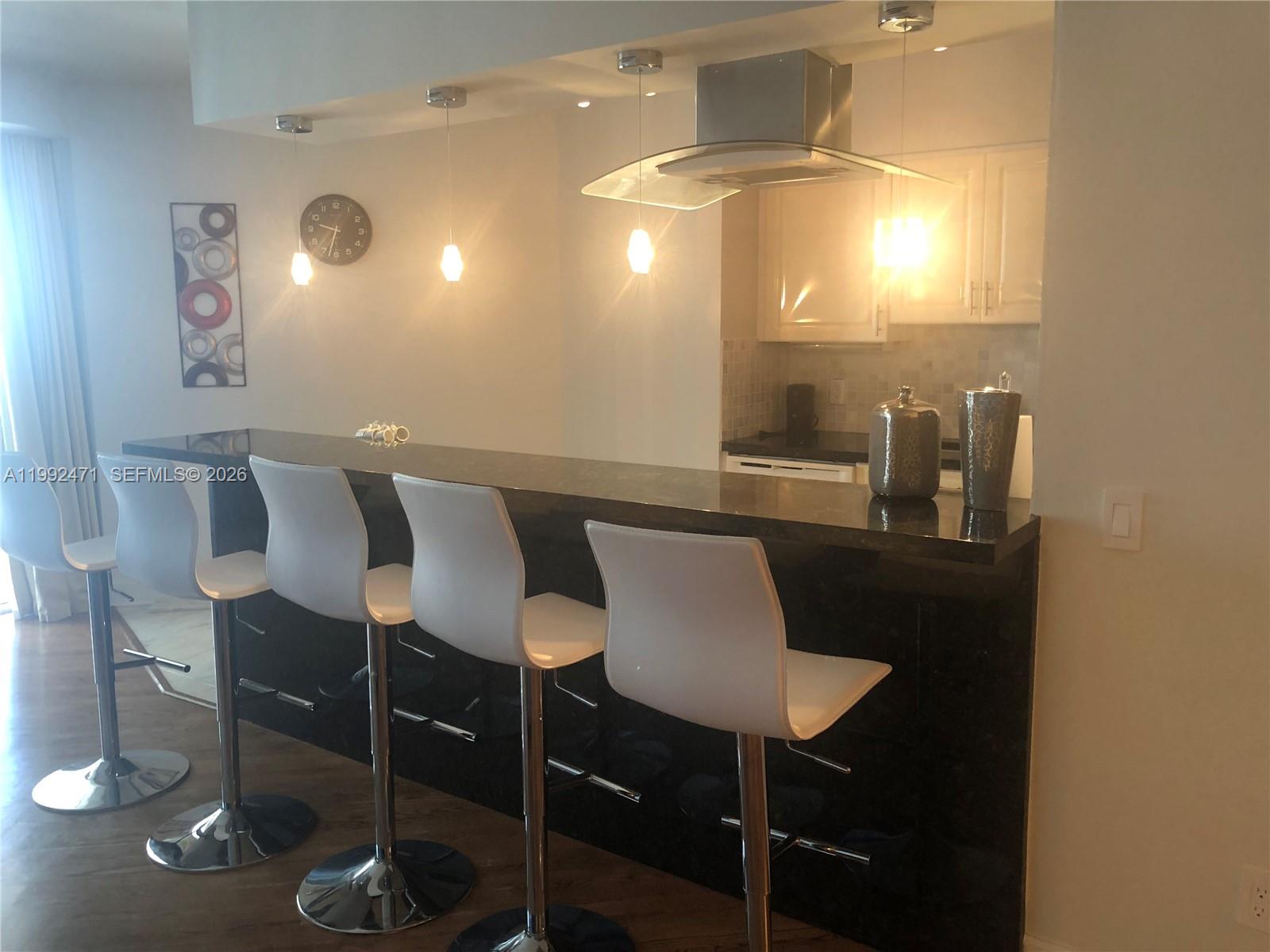 image Blue Diamond22