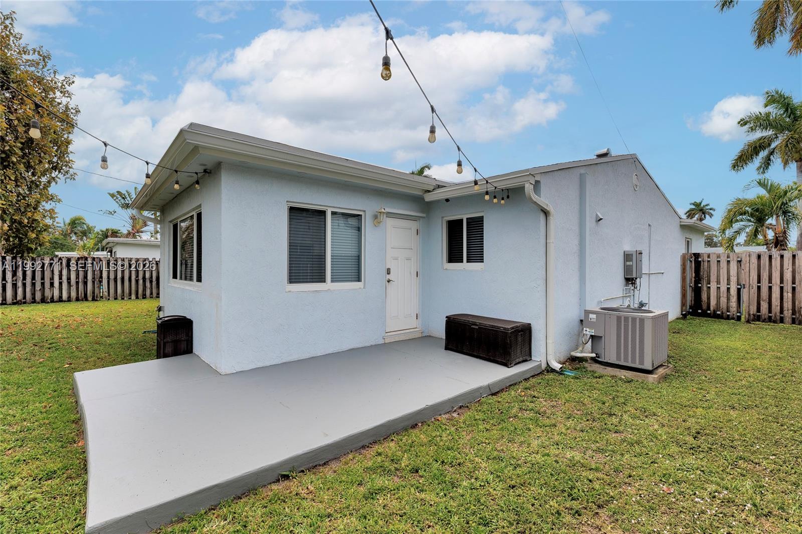 819 N 32nd Ave Hollywood, FL 33021