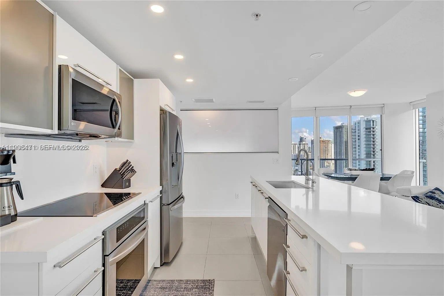 image Latitude on the River3