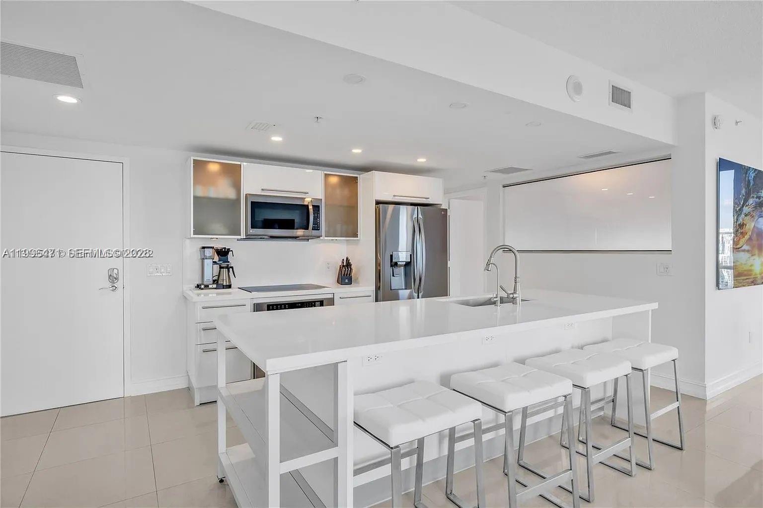 image Latitude on the River4