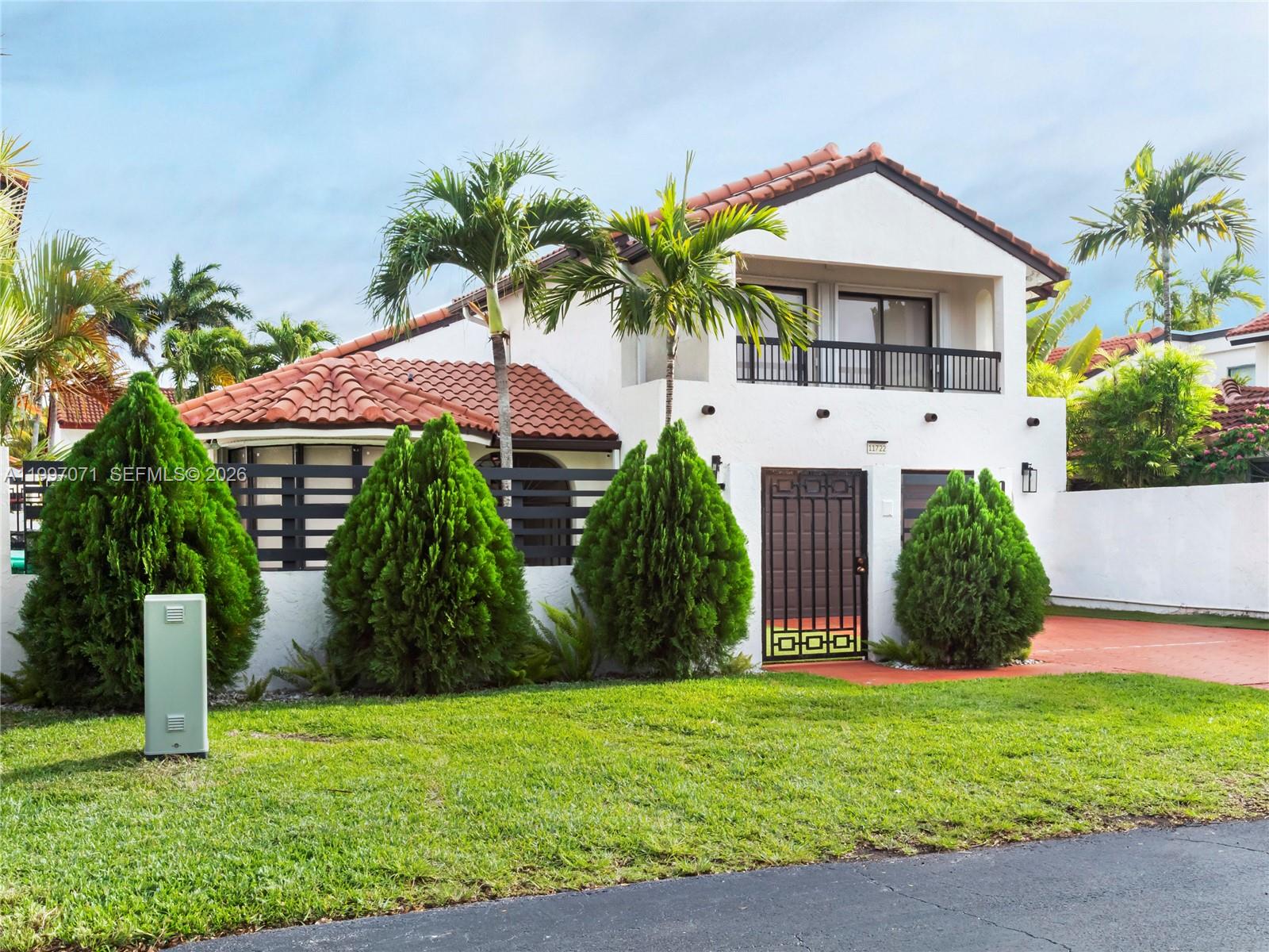 11722 SW 107th Ter Miami, FL 33186