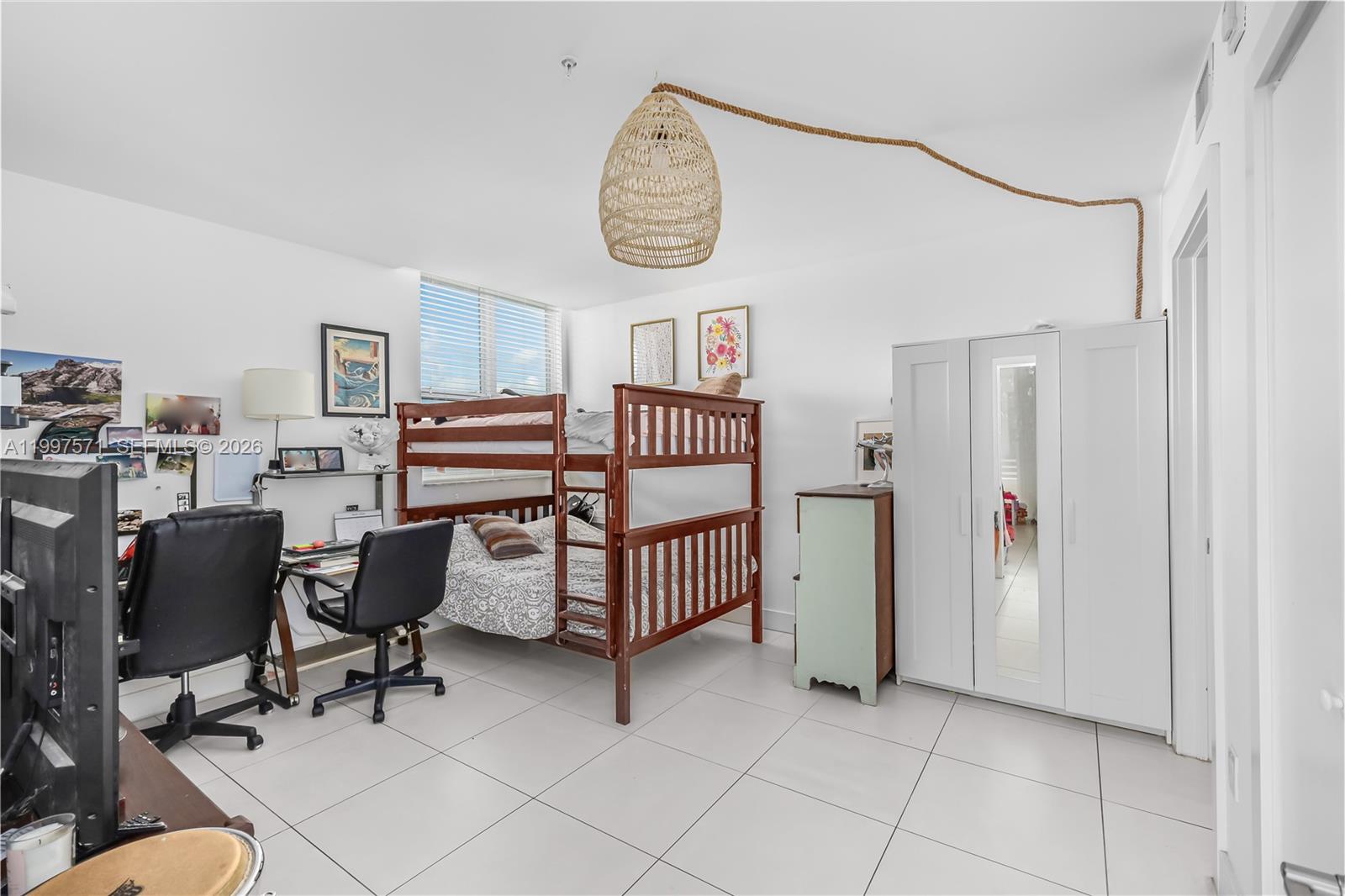 5970 Indian Crk Dr #502 Miami Beach, FL 33140