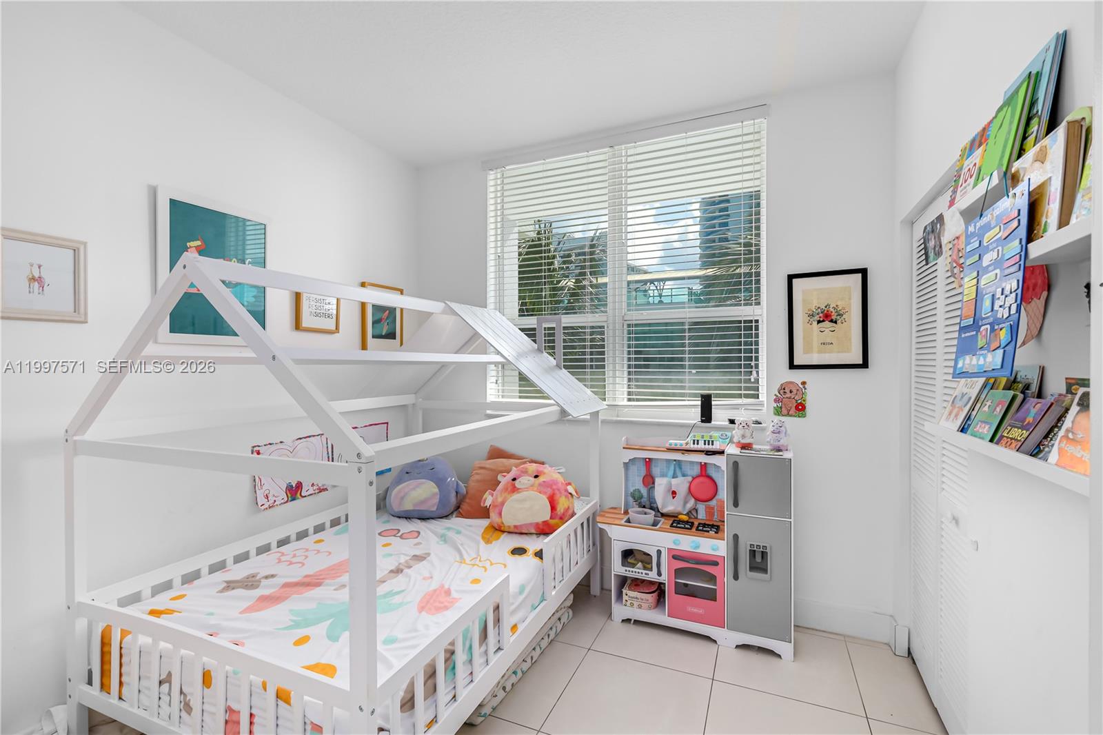 5970 Indian Crk Dr #502 Miami Beach, FL 33140