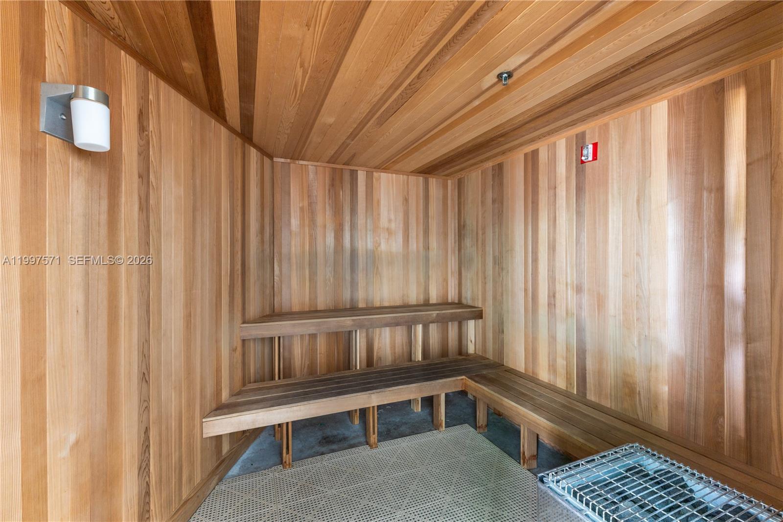 5970 Indian Crk Dr #502 Miami Beach, FL 33140