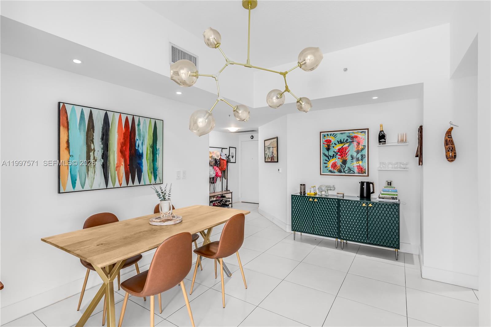 5970 Indian Crk Dr #502 Miami Beach, FL 33140