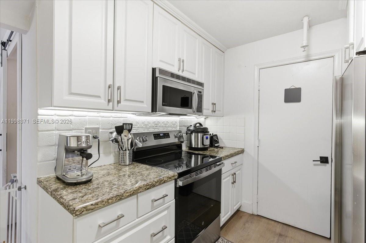 550 Ocean Dr #3H Key Biscayne, FL 33149