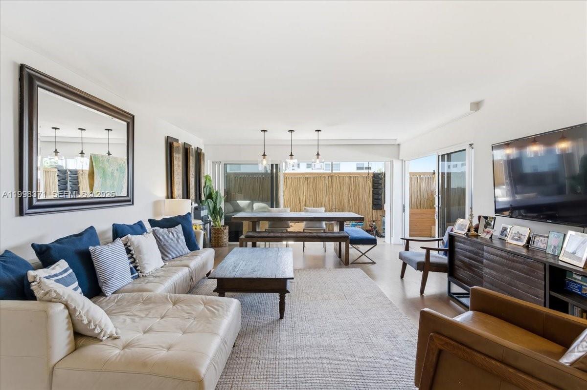 550 Ocean Dr #3H Key Biscayne, FL 33149