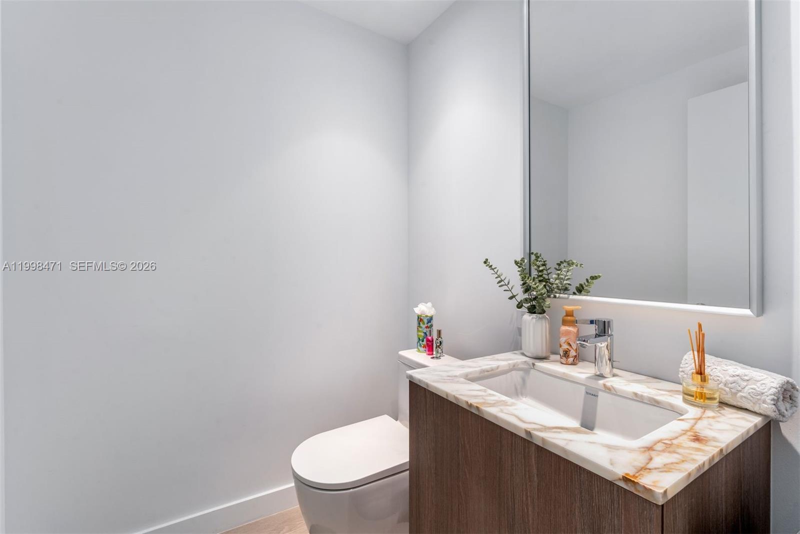 500 Alton Rd #1802 Miami Beach, FL 33139