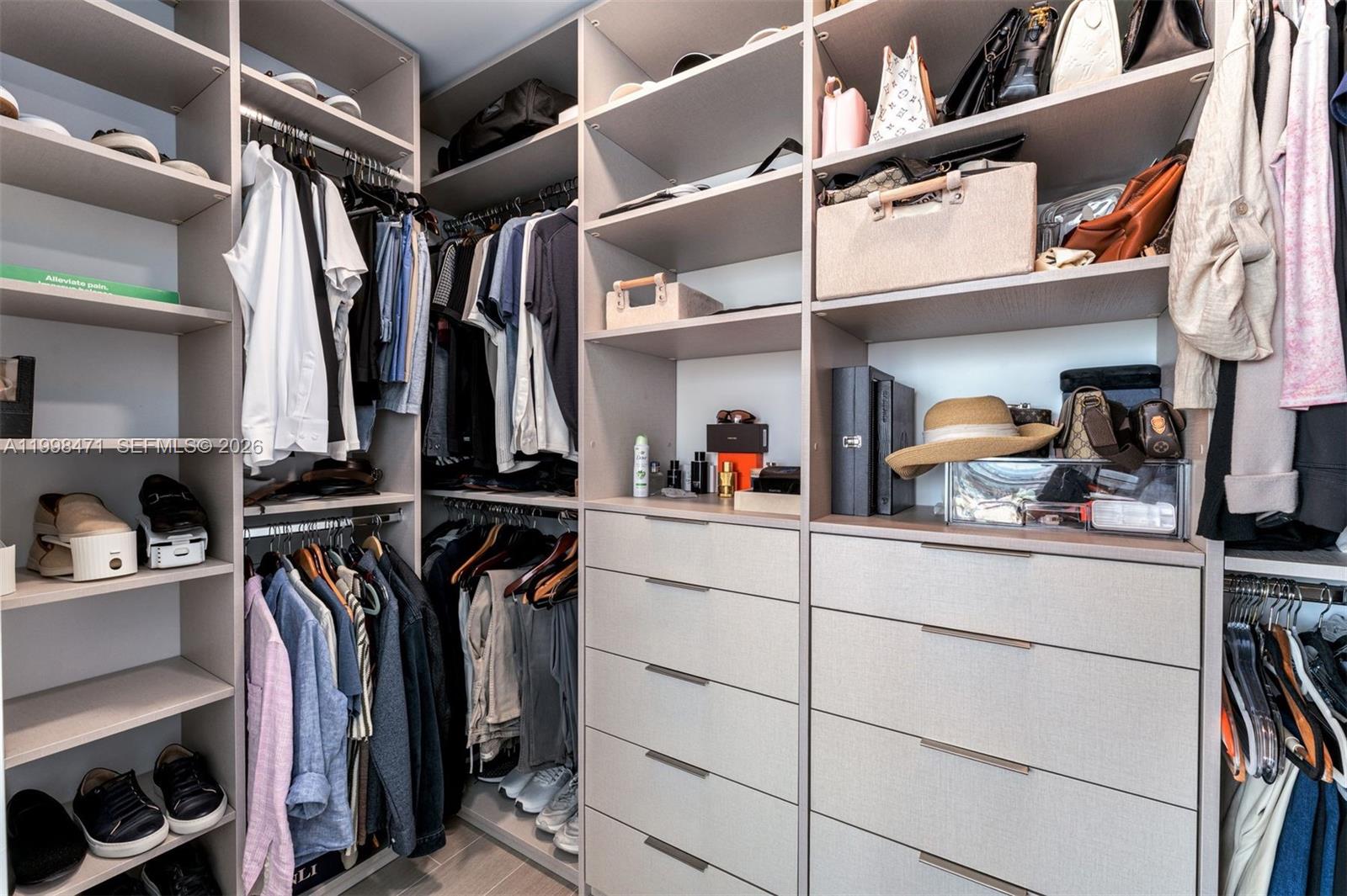 500 Alton Rd #1802 Miami Beach, FL 33139