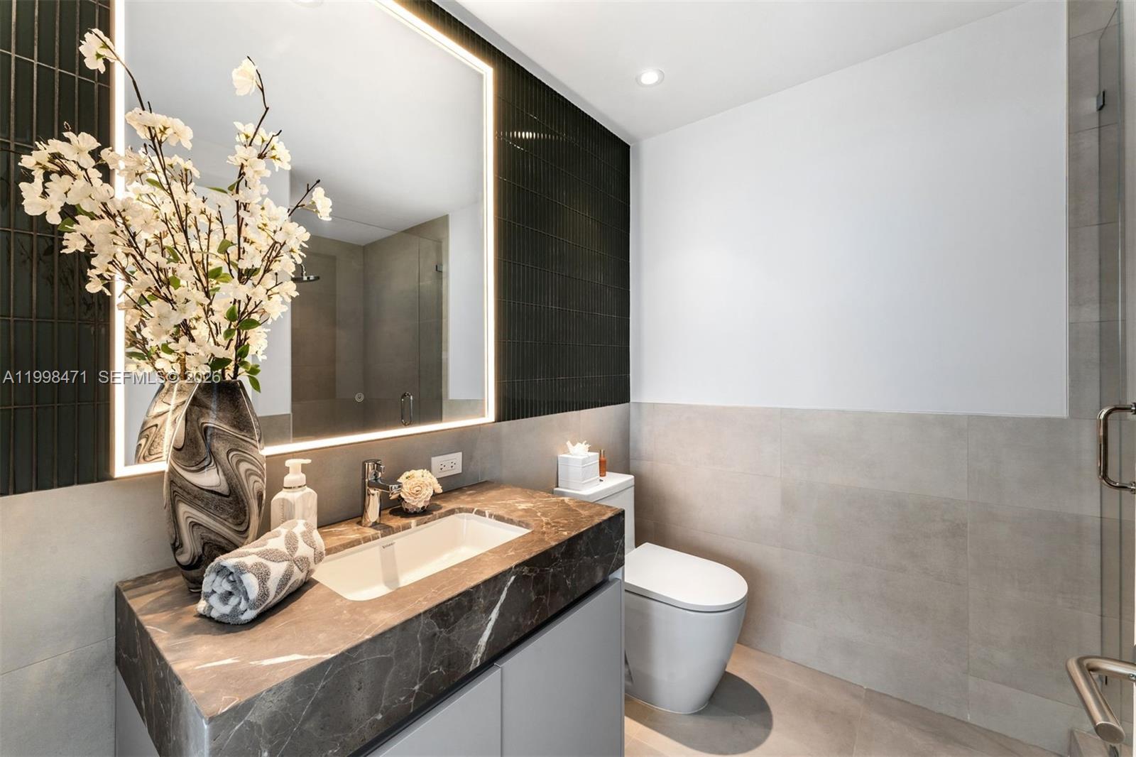 500 Alton Rd #1802 Miami Beach, FL 33139