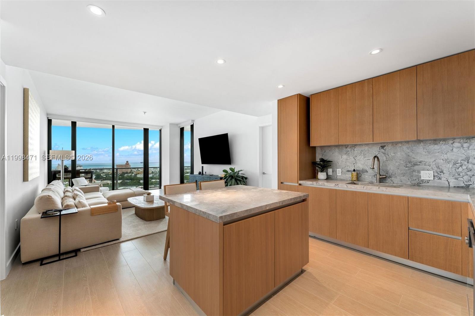 500 Alton Rd #1802 Miami Beach, FL 33139