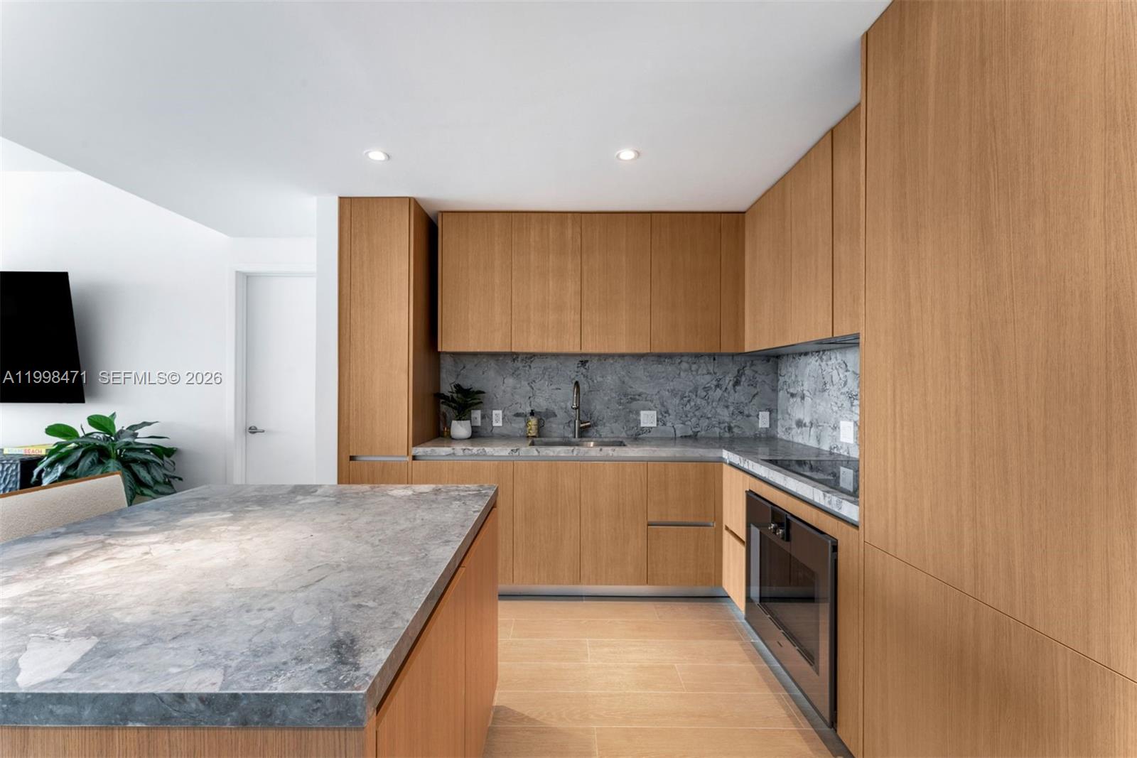 500 Alton Rd #1802 Miami Beach, FL 33139