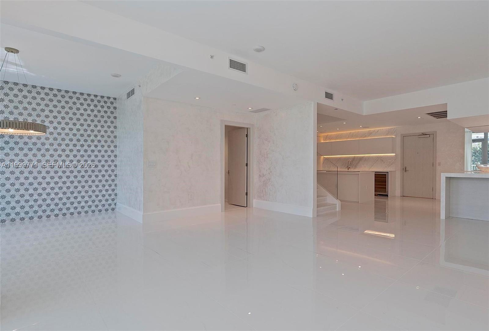 701 N Fort Lauderdale Bch Blvd #TH3 Fort Lauderdale, FL 33304