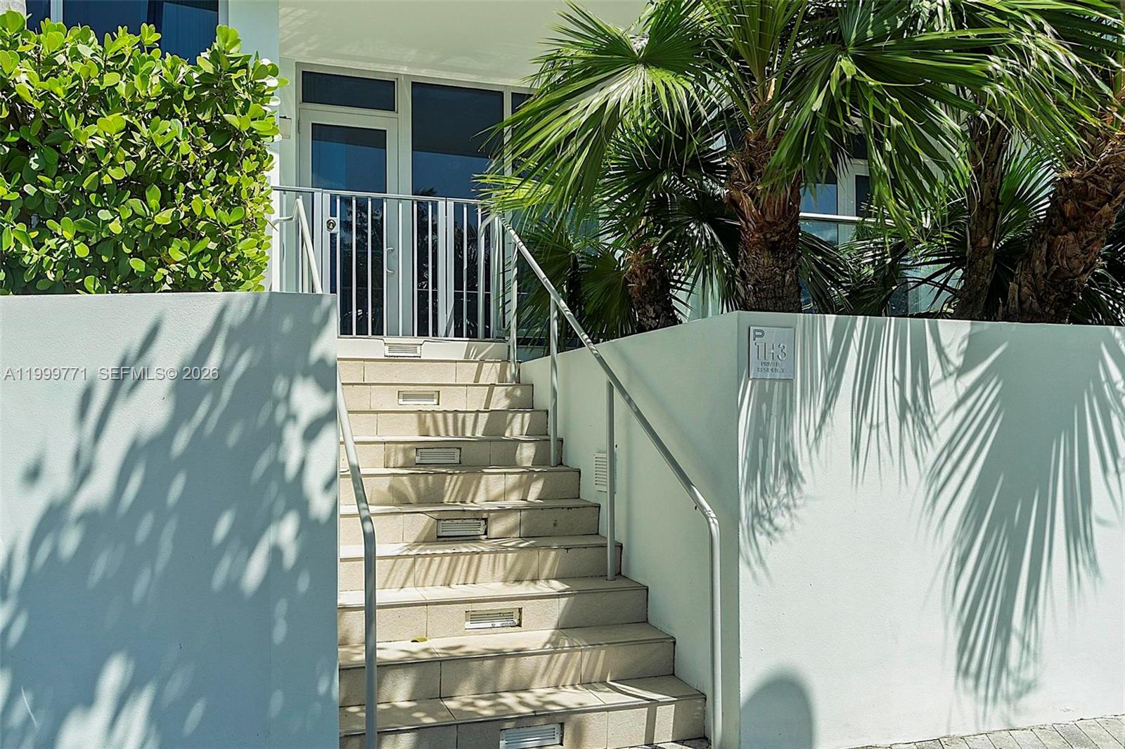 701 N Fort Lauderdale Bch Blvd #TH3 Fort Lauderdale, FL 33304