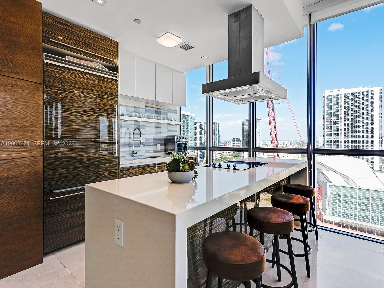 1100 Biscayne Blvd #2105 Miami, FL 33132