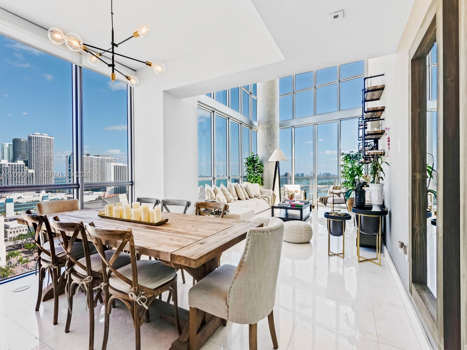 1100 Biscayne Blvd #2105 Miami, FL 33132