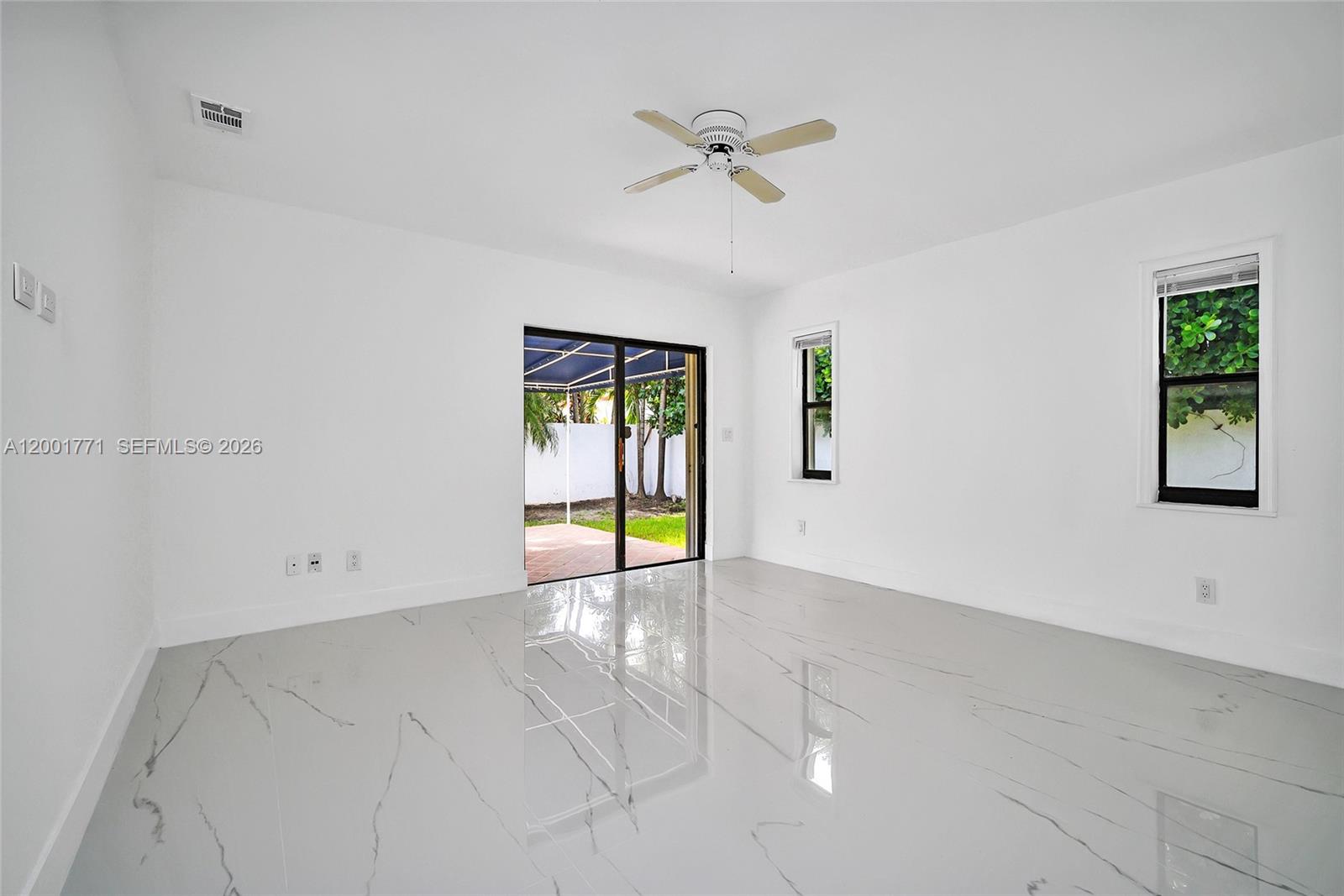 230 Cranwood Dr Key Biscayne, FL 33149