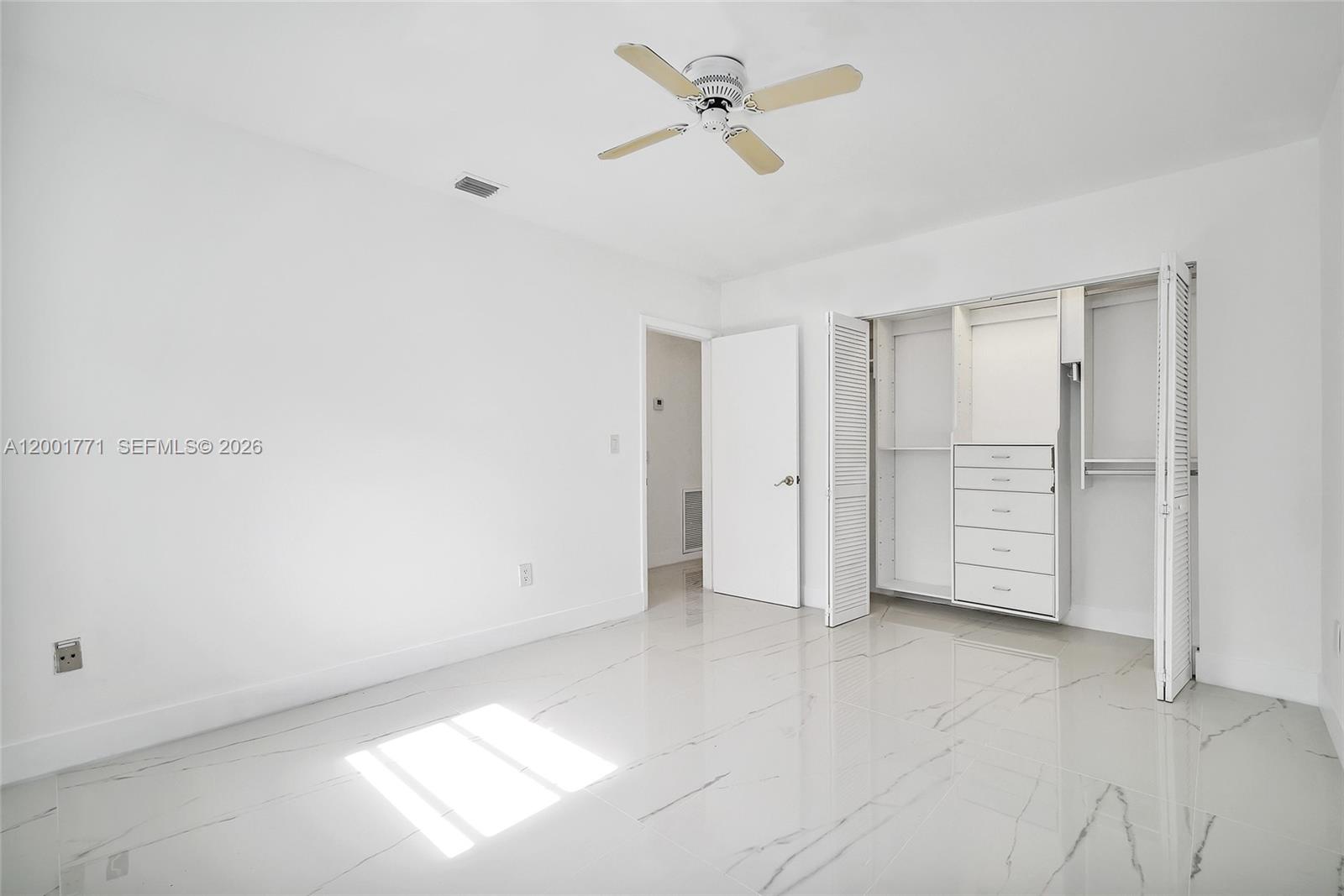 230 Cranwood Dr Key Biscayne, FL 33149