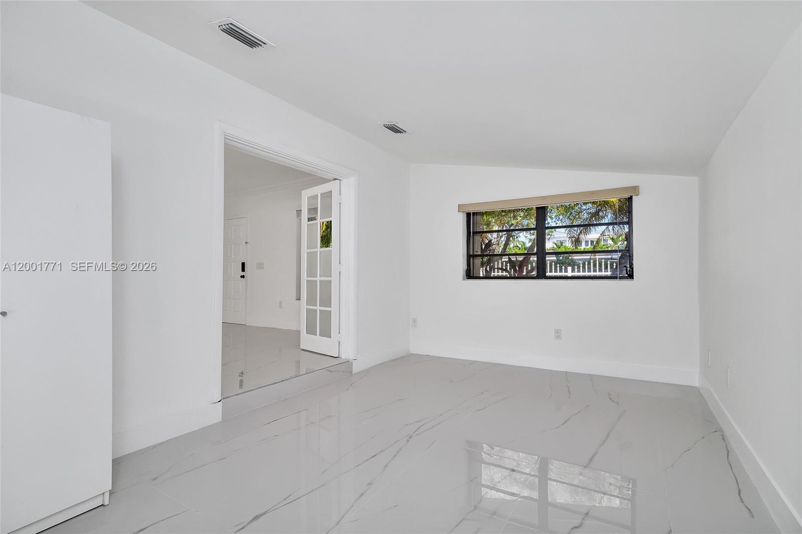 230 Cranwood Dr Key Biscayne, FL 33149