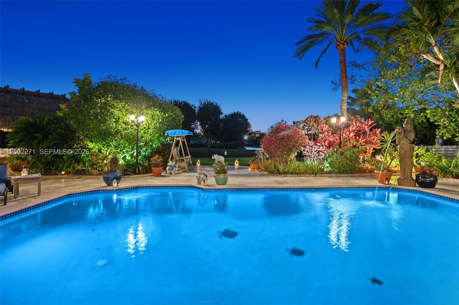 10740 SW 74th Ct Pinecrest, FL 33156