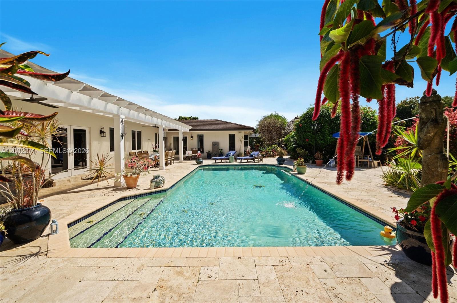 10740 SW 74th Ct Pinecrest, FL 33156