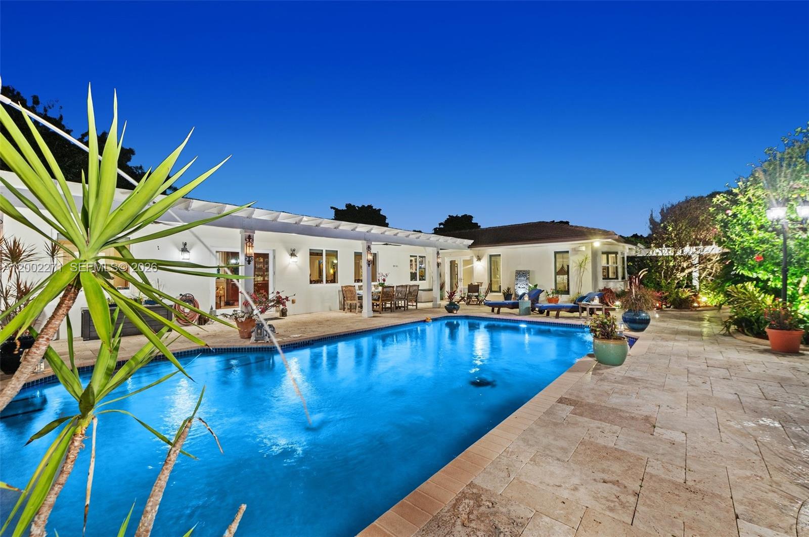 10740 SW 74th Ct Pinecrest, FL 33156