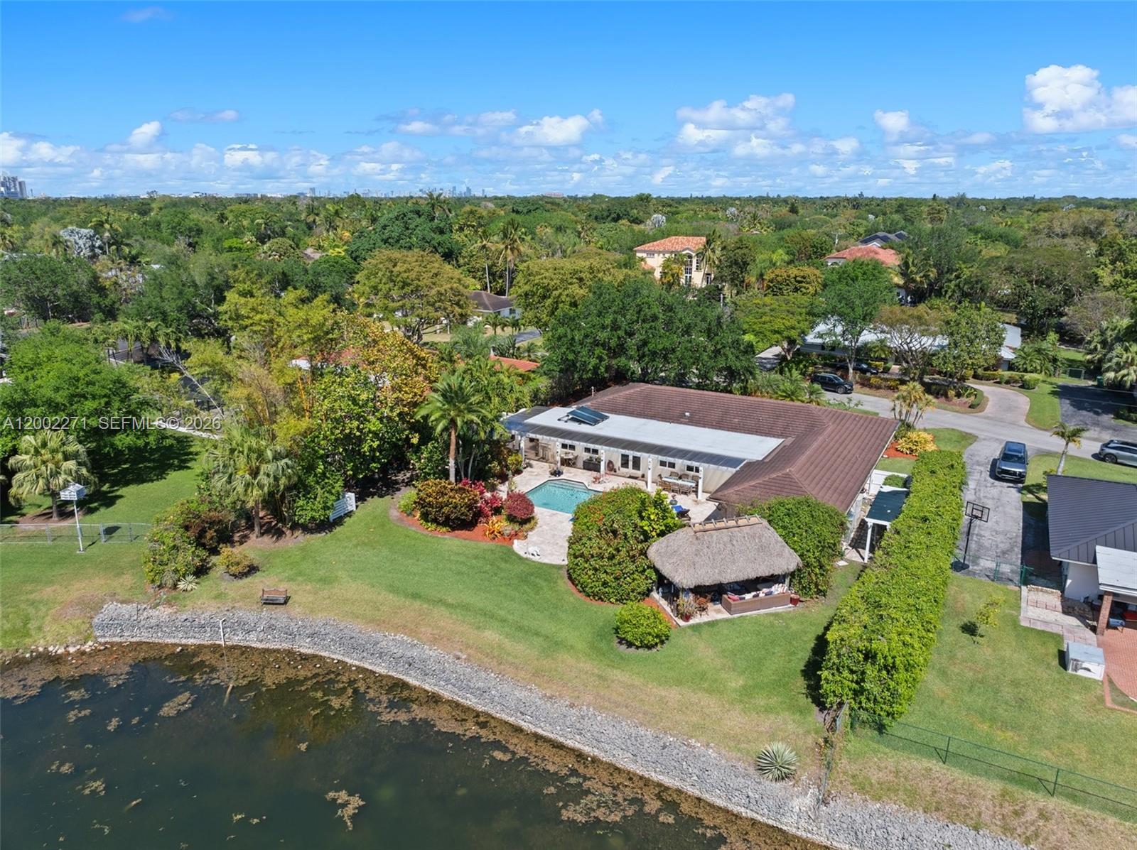 10740 SW 74th Ct Pinecrest, FL 33156