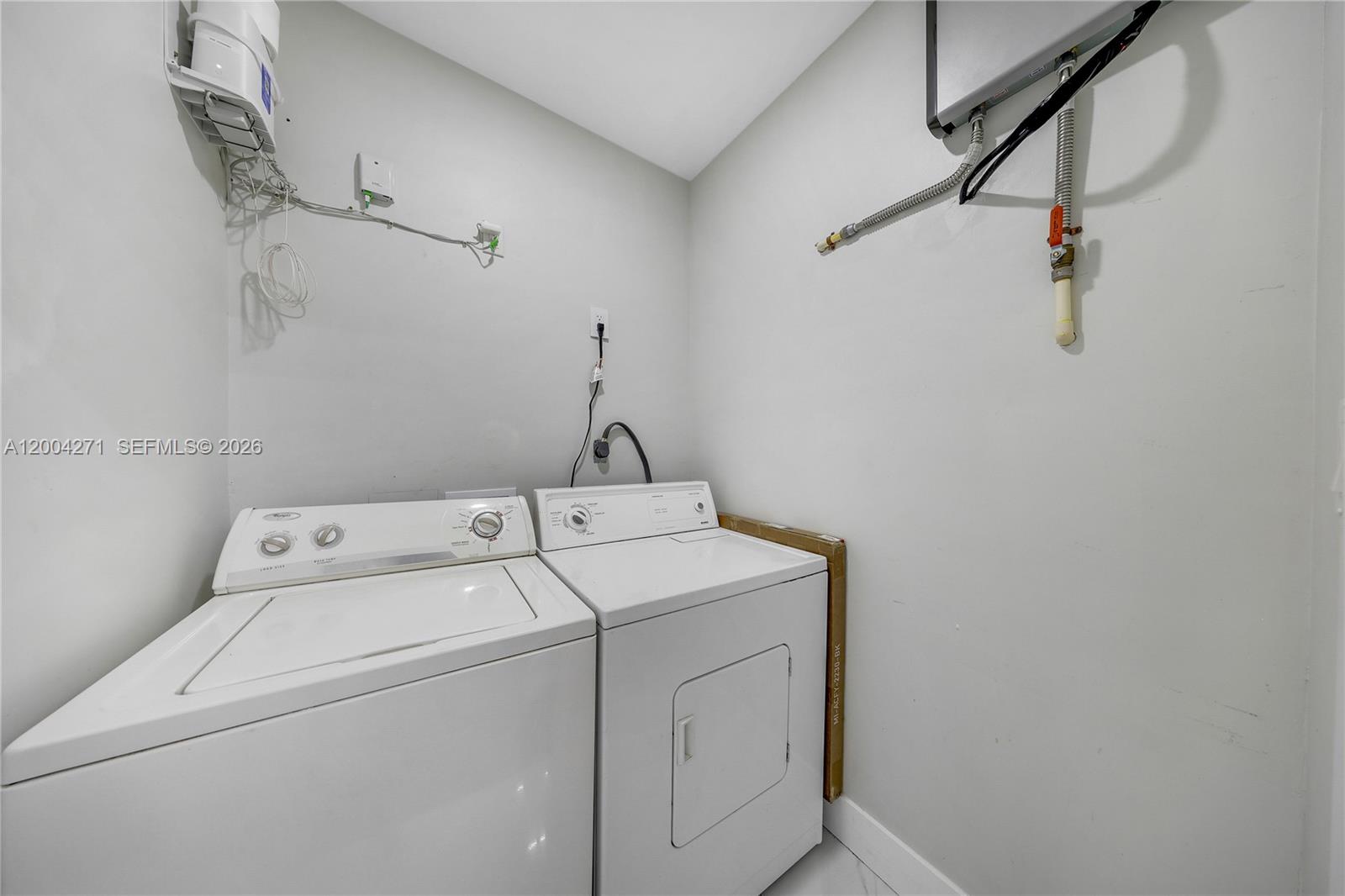 2612 SW 12th St Miami, FL 33135