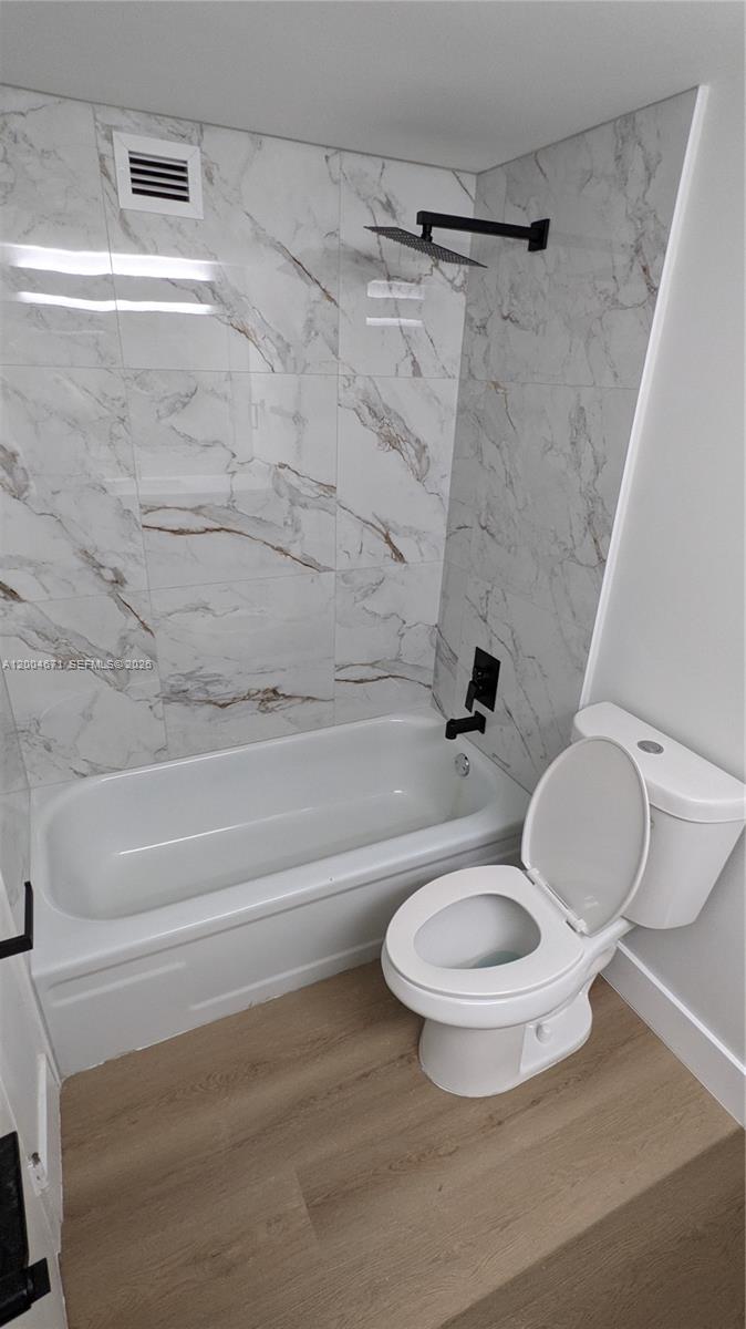 501 Three Iss Blvd #112 Hallandale Beach, FL 33009