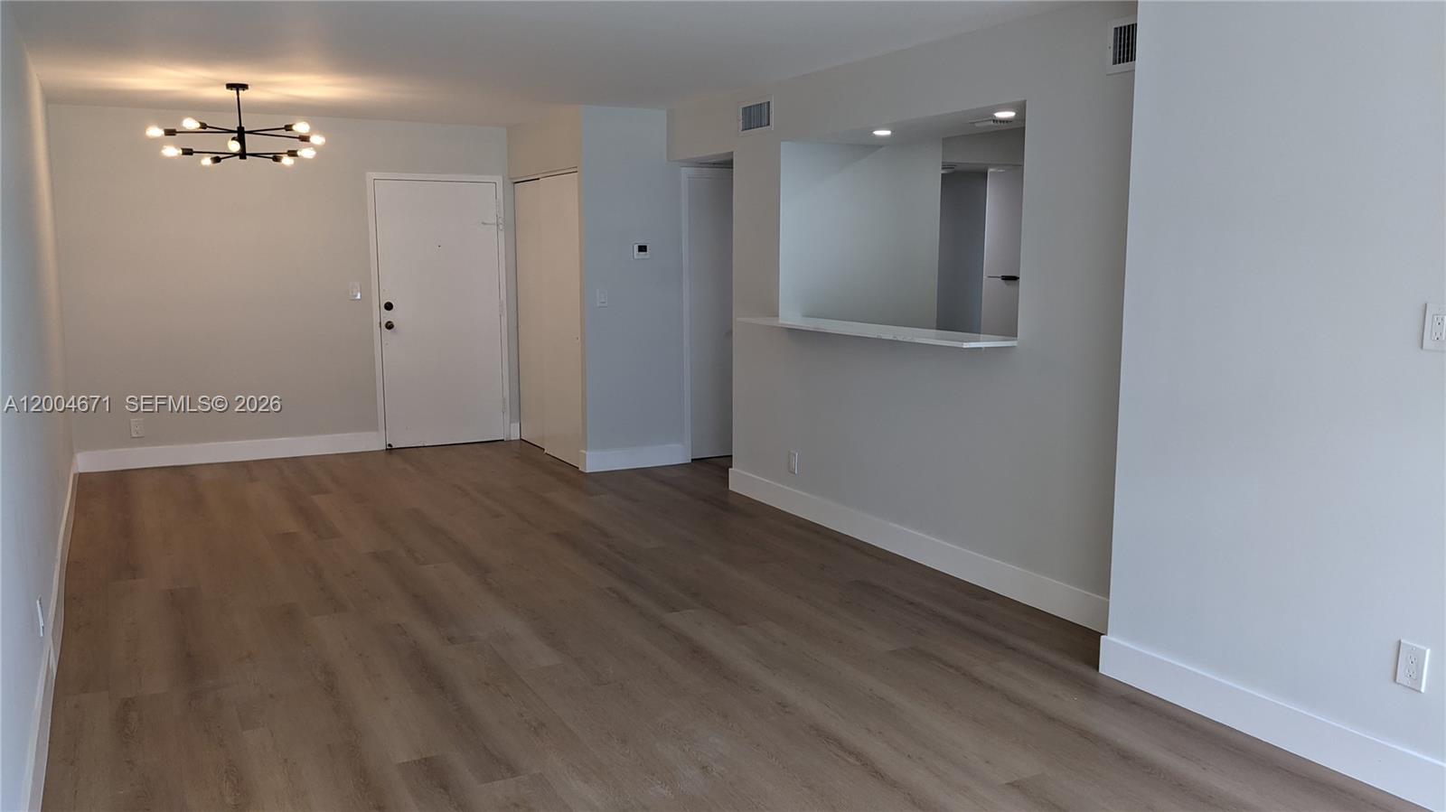 501 Three Iss Blvd #112 Hallandale Beach, FL 33009