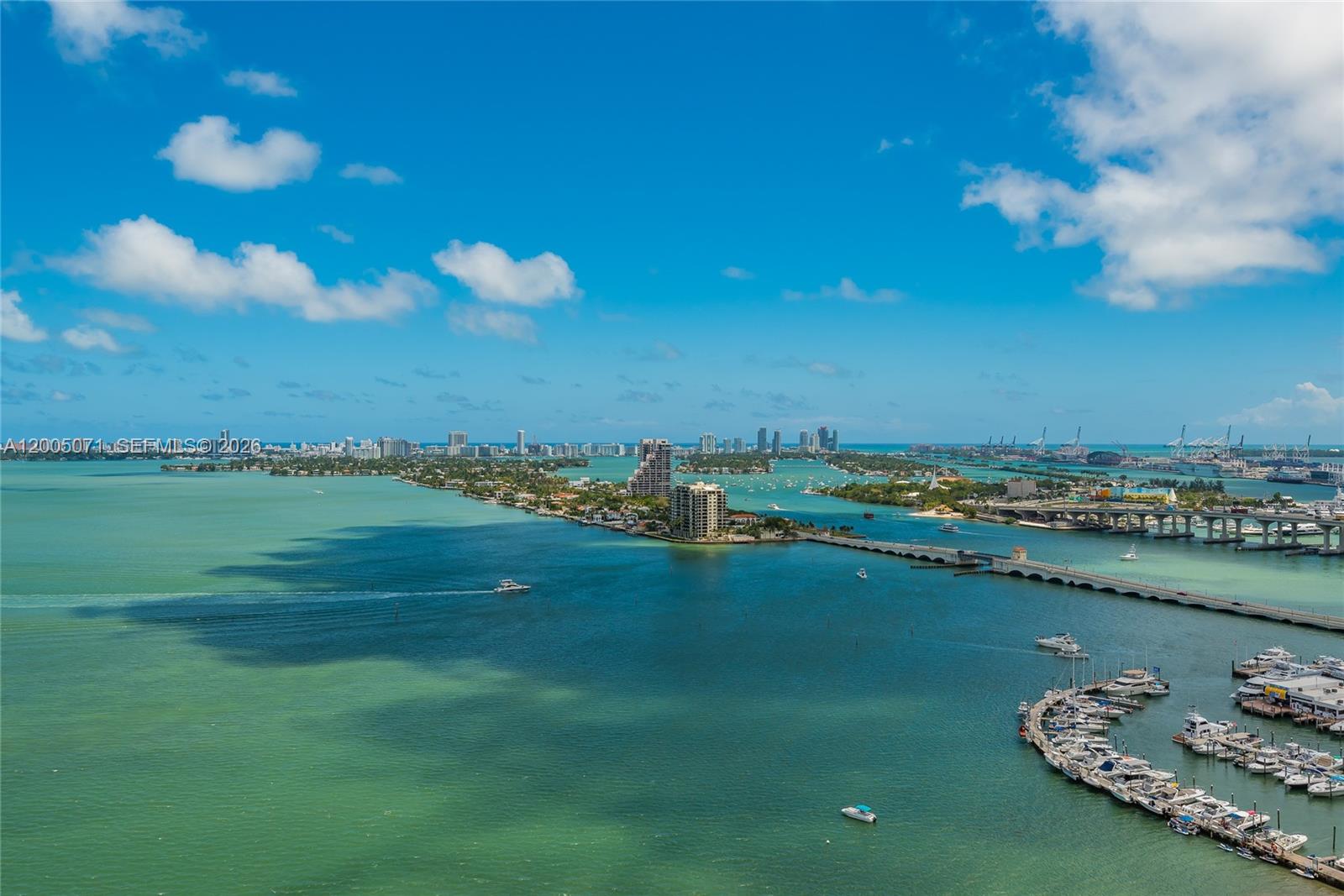 image Aria on the Bay4