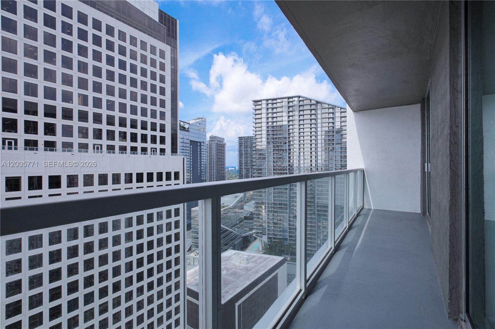 image 500 Brickell East14