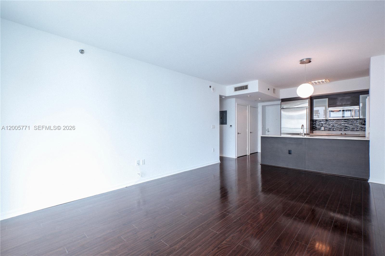 image 500 Brickell East4