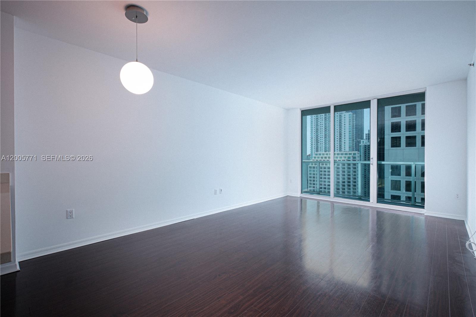 image 500 Brickell East5
