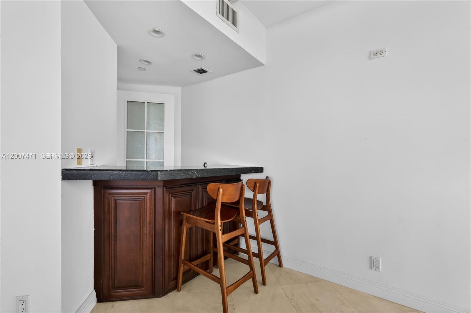 3000 Island Blvd #2305 Aventura, FL 33160