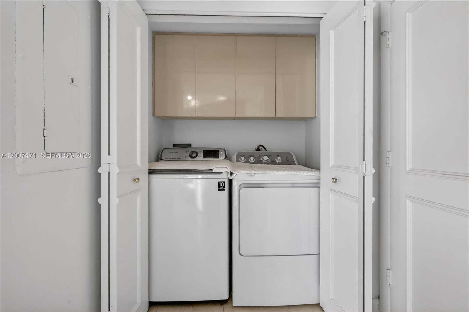 3000 Island Blvd #2305 Aventura, FL 33160